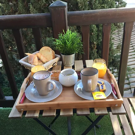 B&B Des T 아르카숑