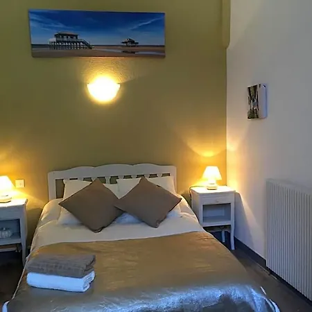 Des T Panzió Arcachon