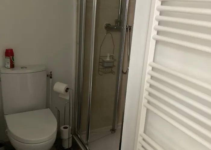 Des T Bed and Breakfast